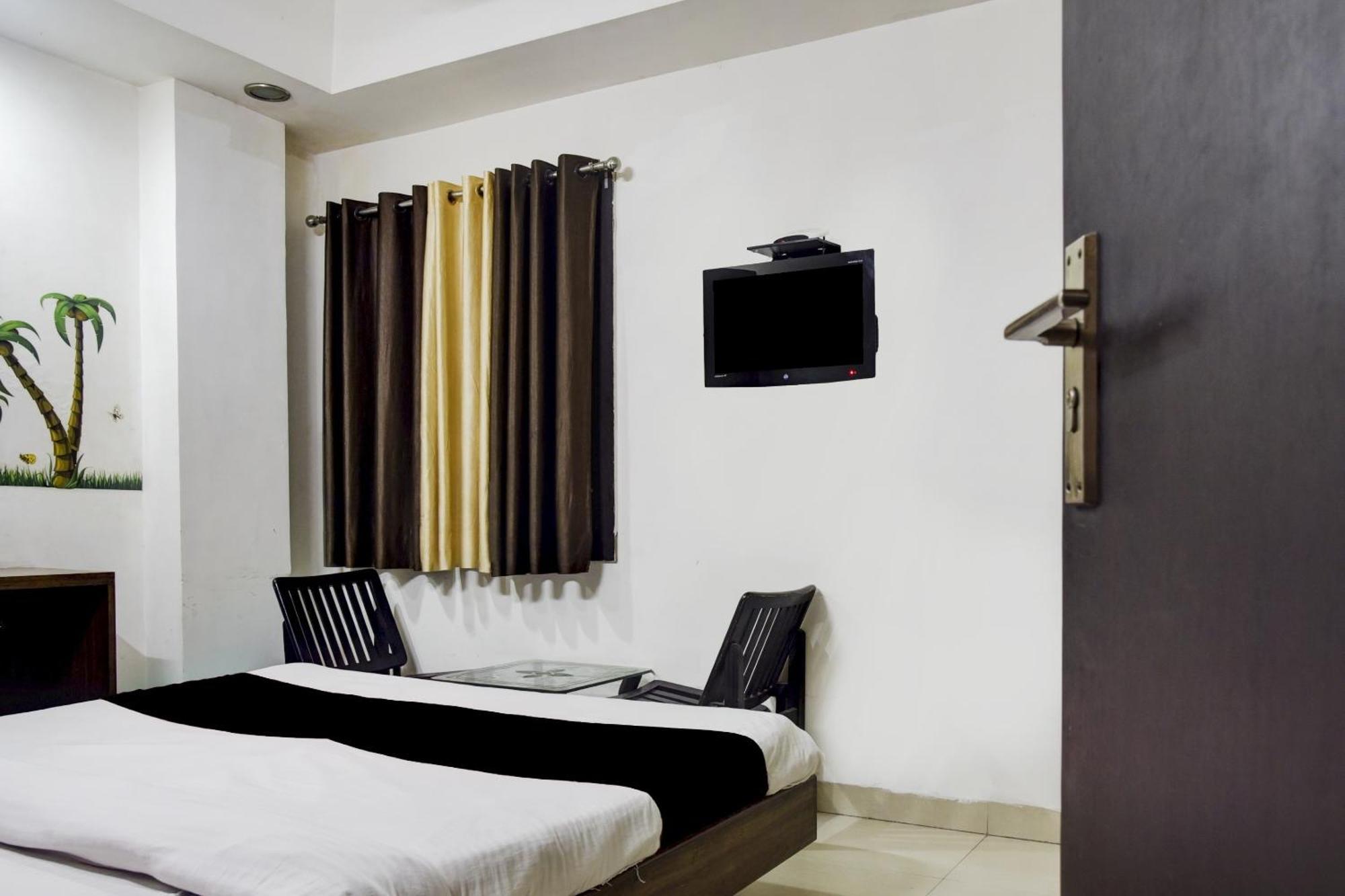 Hotel O Aditya Palace Bhopal Eksteriør bilde